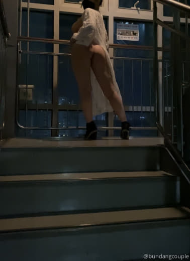 校服